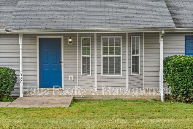 932 Granny White Rd