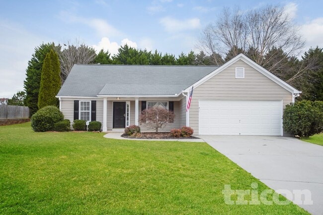 Building Photo - 62 Edith Ln