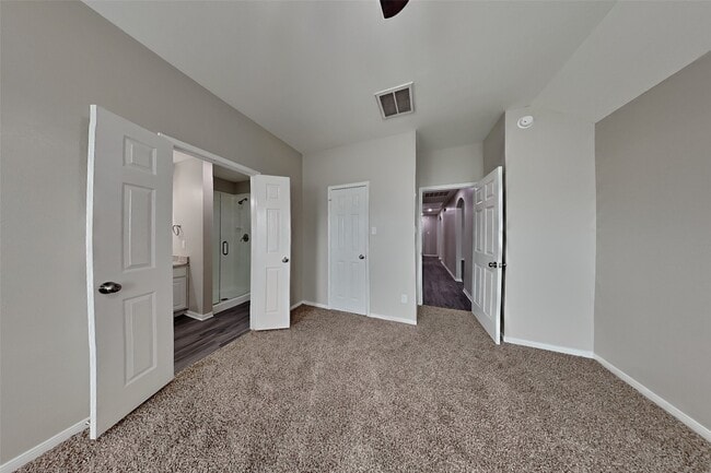 Photo - 3511 Rainshore Dr