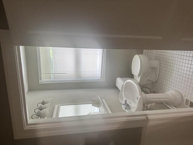Photo - 709 Matheson Rd