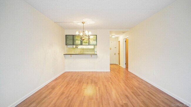 Photo - 703 Pelham Rd Unit 107