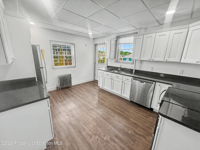Photo - 516 4th St