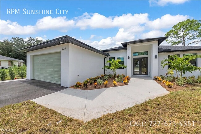 Photo - 2719 2nd St NW