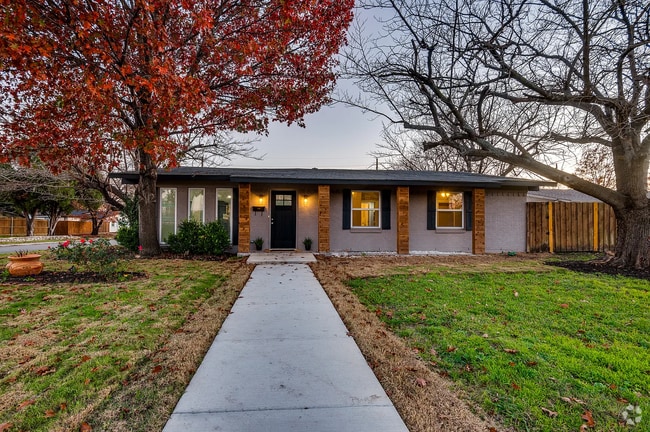 Building Photo - 2976 Sundial Dr Rental