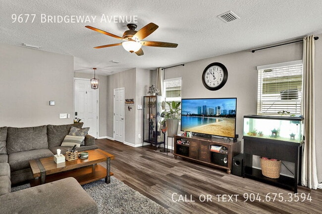 Photo - 9677 Bridgeway Ave
