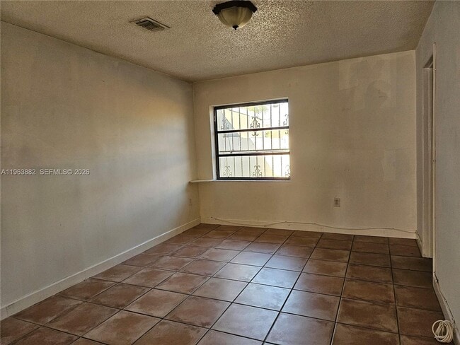 Photo - 4907 SW 137th Ct