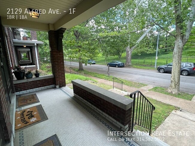 Photo - 2129 Alfred Ave Unit 1F
