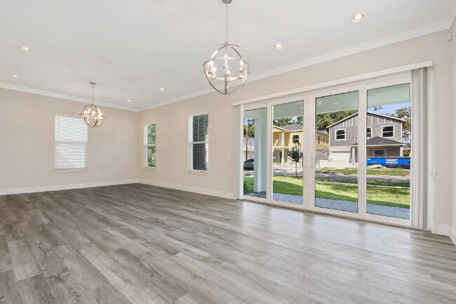 Photo - 109 W Orlando St