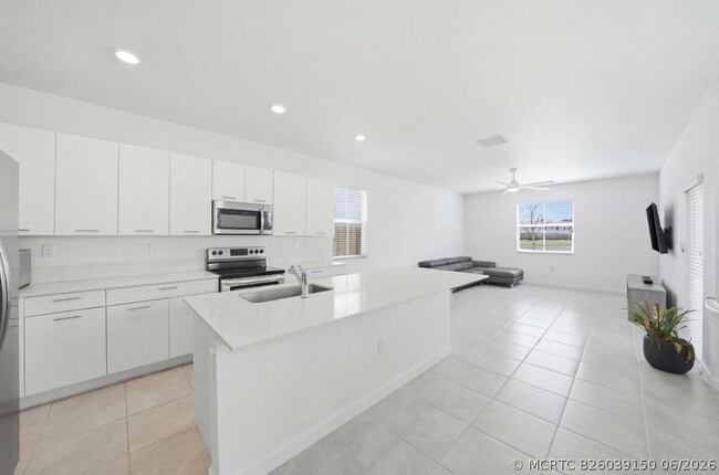 Photo - 2324 NW 130th St