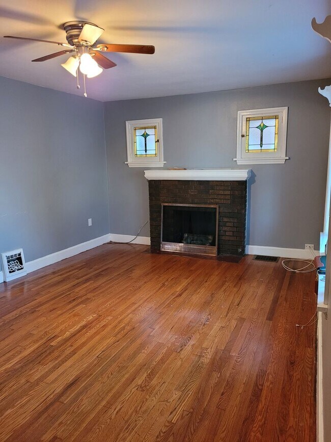 Photo - 4710 Eichelberger St Unidad First Floor