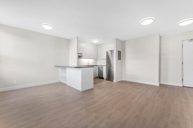 Photo - 145 York St Unit 209