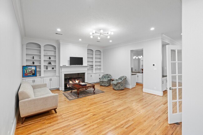 Photo - 4742 Post Oak Timber Dr