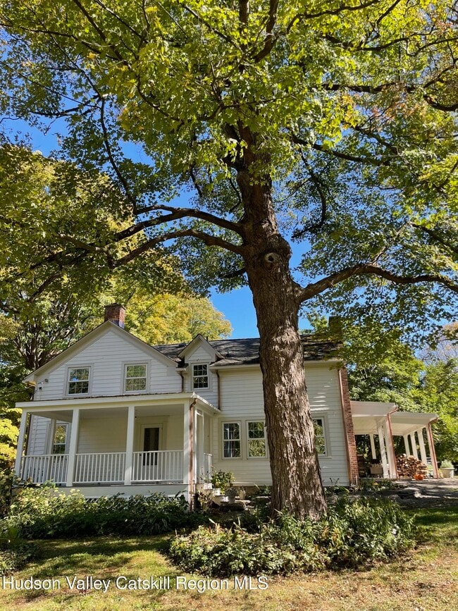 Photo - 416 Hapeman Hill Rd