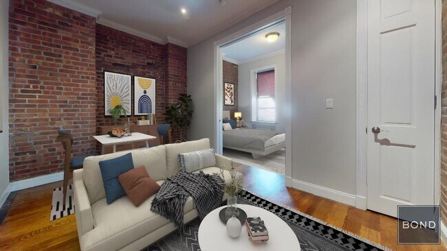 Building Photo - 724 Tenth Avenue Unit 3B Rental