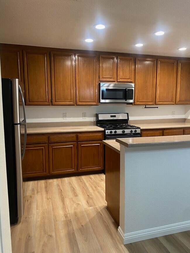 C Unit 200 - Villa Dickens