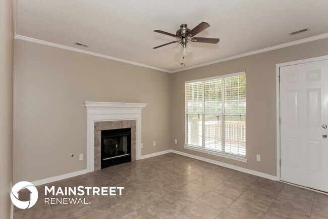 Photo - 202 Forest Pond Rd