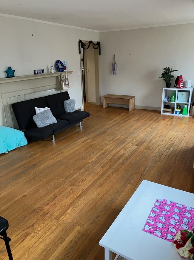 Photo - 1540 Packard St Unit #2