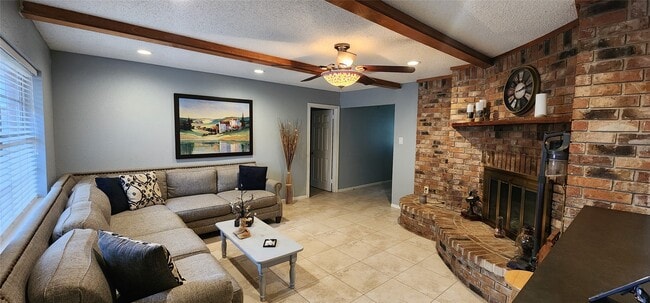 Photo - 2110 Eagle Point Rd