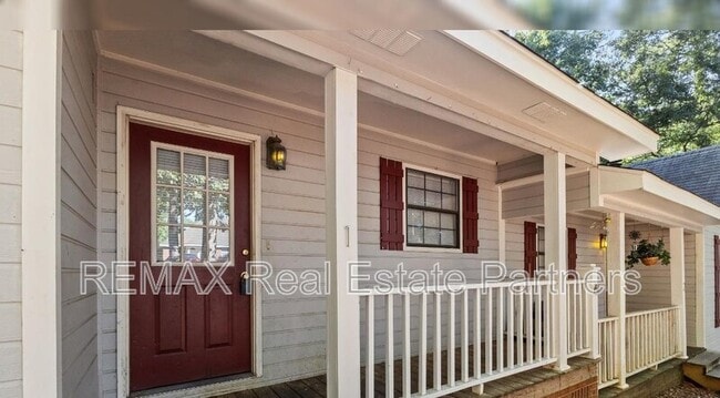 Photo - 69 Hickory Knoll Unit Apt 2