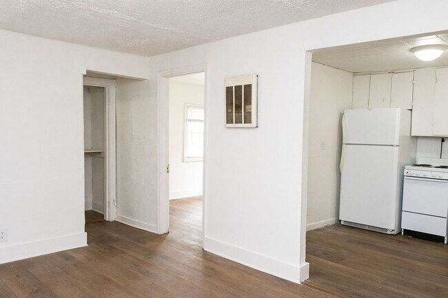 Photo - 4278 Spriggs St Unidad 1