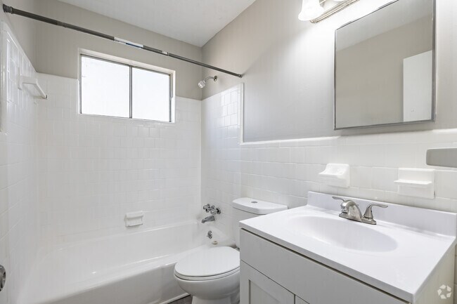 2BR, 1 BA - 943SF - Forty15 Apartments