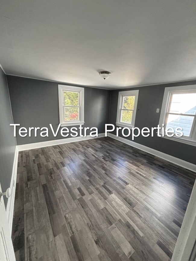 Photo - 3 Bed in Salem. Eligible for $500 Security Deposit.