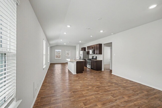 Photo - Beautiful Home in The Links at River Bend | Golf Course Community Living