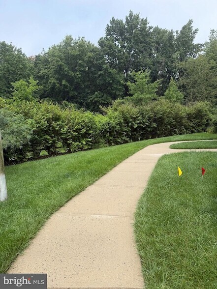 Photo - 237 Andover Pl