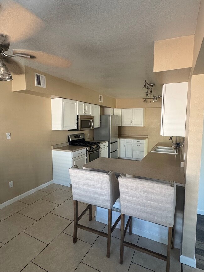 Photo - 438 W Ward Ave