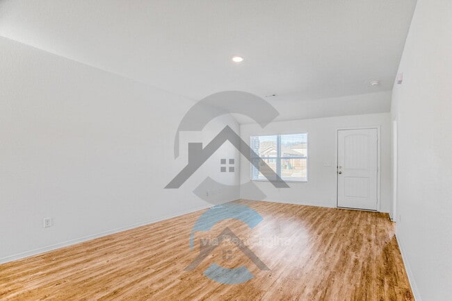 Photo - 1265 Cowbell St