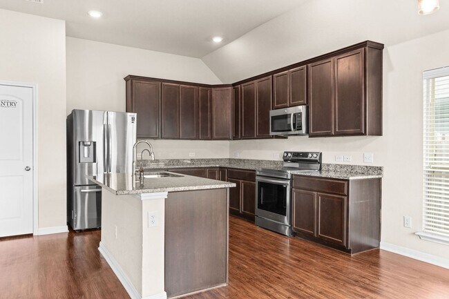 Photo - 3 Bedroom 2 bath in La Pointe Community