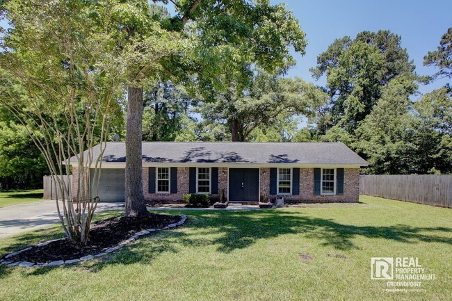 Building Photo - 125 Tiffany Ln