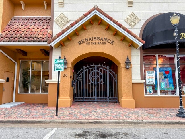 Photo - 20 Orange Ave Unit 9