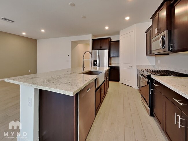 Photo - 17335 W Sunnyslope Ln