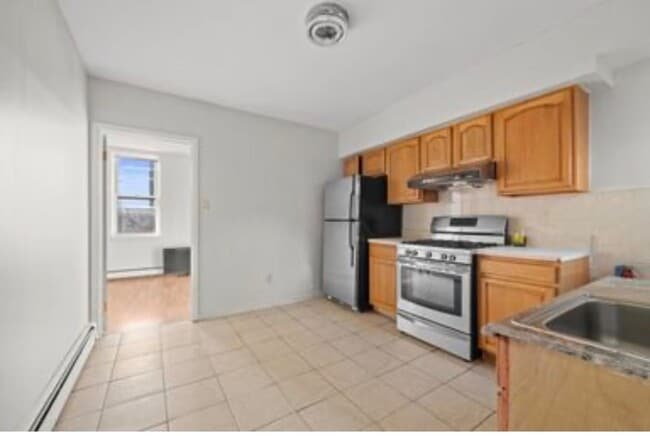 Photo - 365 Broadway Unit 4