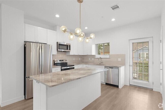 Building Photo - 5262 Ella Blvd Unit 304 Rental