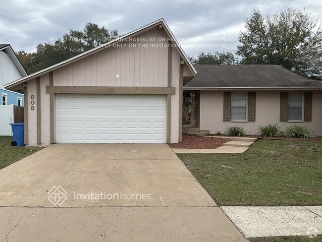 Building Photo - 808 Black Knight Dr Rental