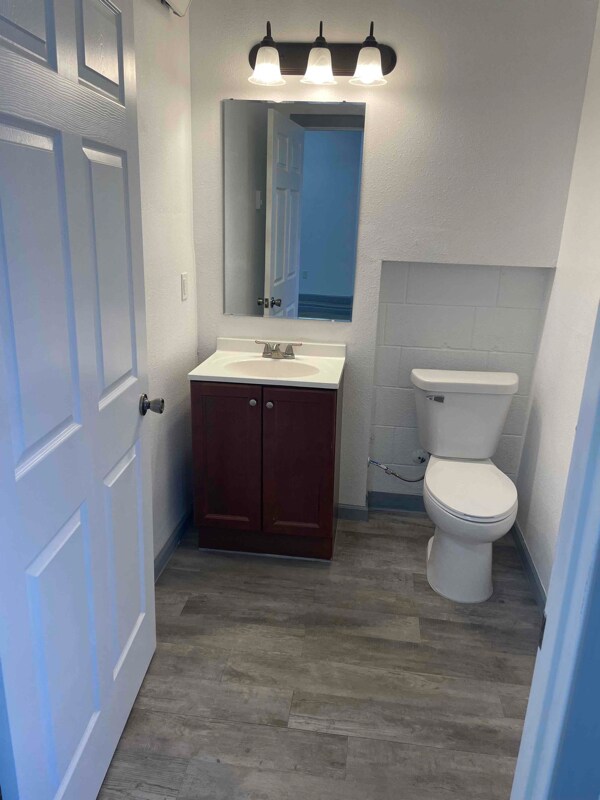 Photo - 208 Center St Unidad 6