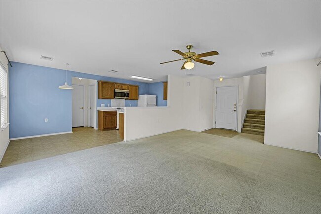 Photo - 5509 Bentsen Ln