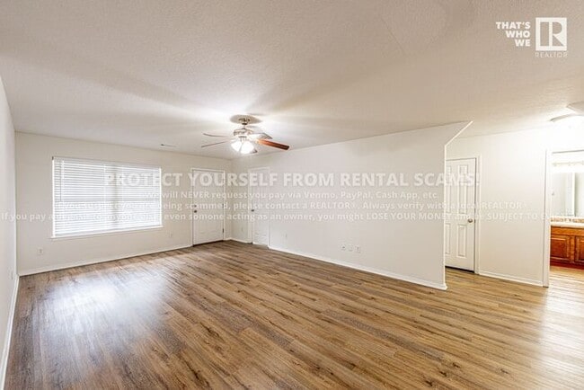 Photo - 2280 Bunker Ln