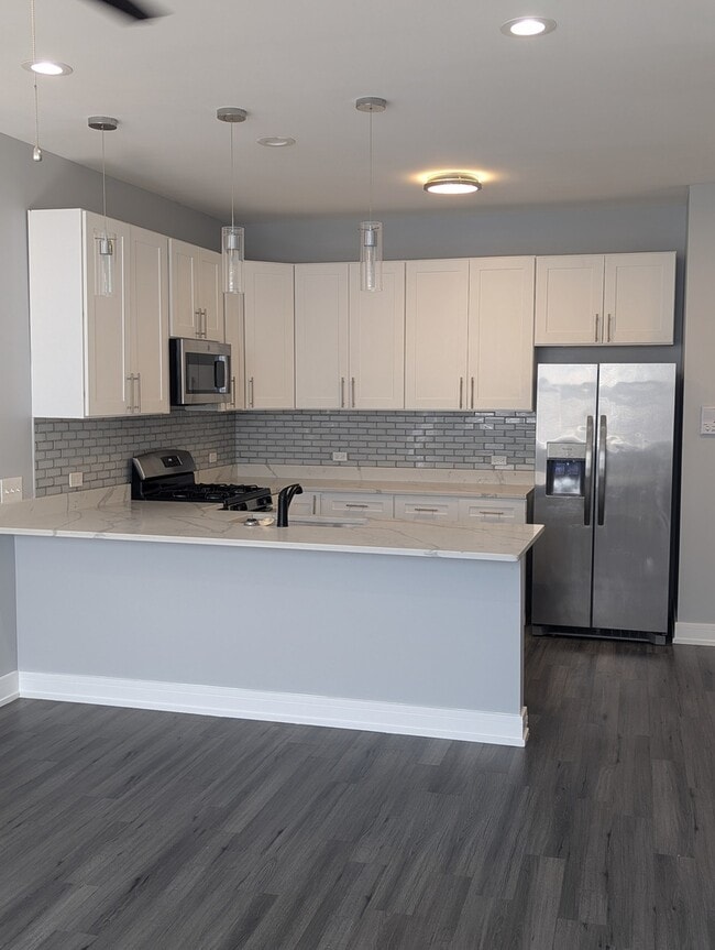 Photo - 3925 S Indiana Ave