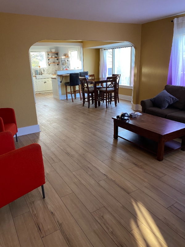 Photo - 1015 Laughlin St