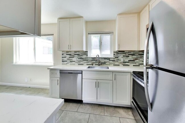 Photo - 227 Madrone St Unit 03