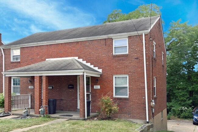Welcome to 3004 Willett Road! - 3004 Willett Rd Townhome