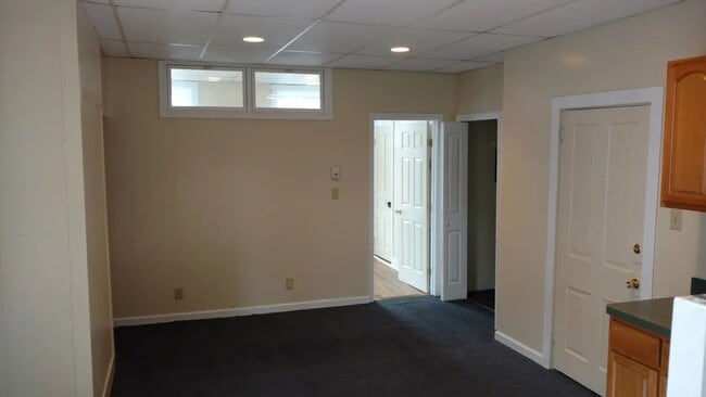 Photo - 1 Bedroom in Midtown w/optional Garage Unit Apt 3