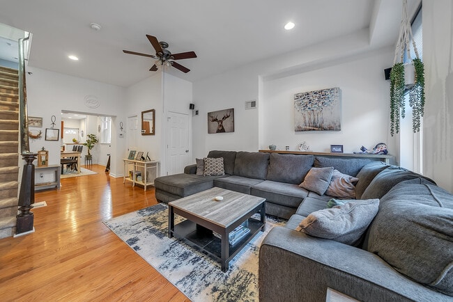 Photo - 1327 S 9th St