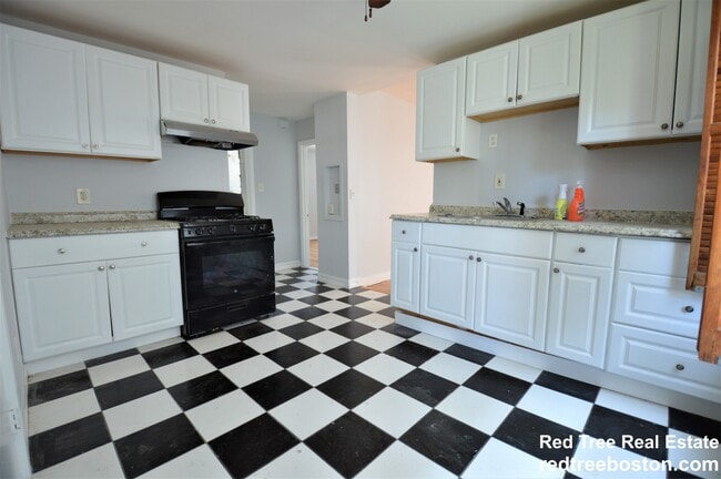 Photo - 32 Stellman Rd Unit 1