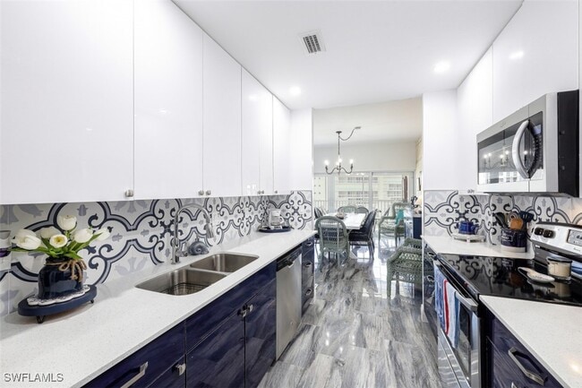 Photo - 1 Bluebill Ave Unidad 803 Rental