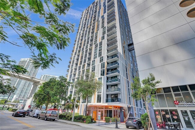 Photo - 31 SE 6th St Condo Unit 805