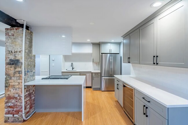 Photo - 614 Columbus Ave Unidad B2 Rental